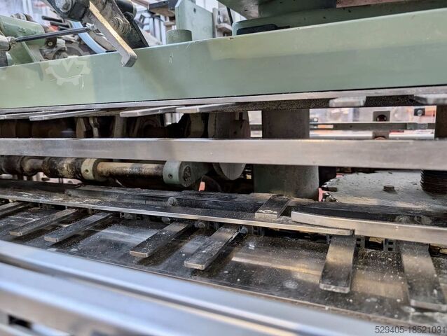 Packing machine CAM AV65