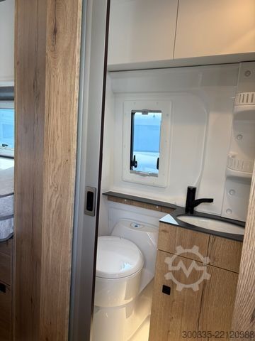 Campervan CLEVER Runner 636 Automatik- Längsbetten - Mj. 2026