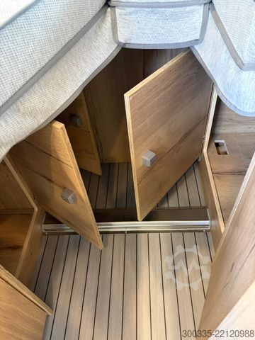 Campervan CLEVER Runner 636 Automatik- Längsbetten - Mj. 2026