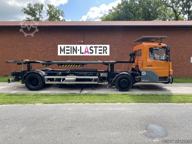 Swap body truck MERCEDES-BENZ Kamag Wiesel Umsetzter Sattelplatte