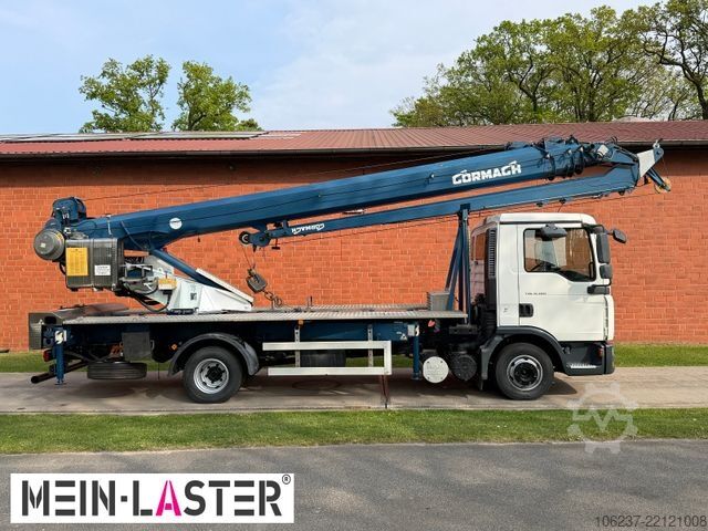 Truck-mounted crane van MAN 8.180  Cormach 23000 36-3  35m kein Klaas/Böcker