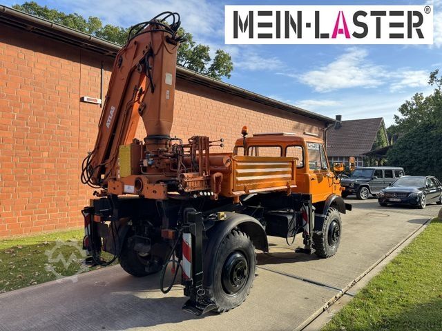 Truck-mounted crane van UNIMOG U 1100 Atlas AK 3006 nur 14.215 km-1. Hand