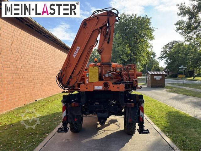 Truck-mounted crane van UNIMOG U 1100 Atlas AK 3006 nur 14.215 km-1. Hand
