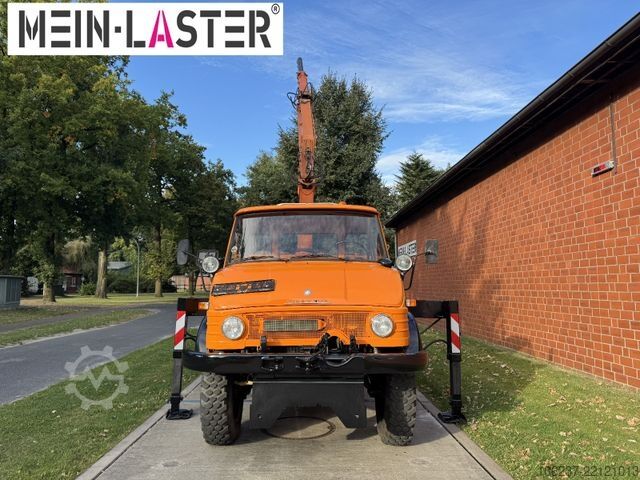 Truck-mounted crane van UNIMOG U 1100 Atlas AK 3006 nur 14.215 km-1. Hand