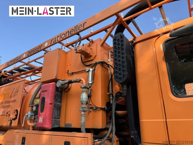 Vacuum tank truck MAN FE 410 Assmann Saug HD Spüler Recycling +  FB.