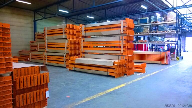 Pallet rack 2 x 11,2 m Palettenregale, 4,5 m hoch 3 Trav.-Eb. (3600) 3t, 8 Rahm., 36 Trav.