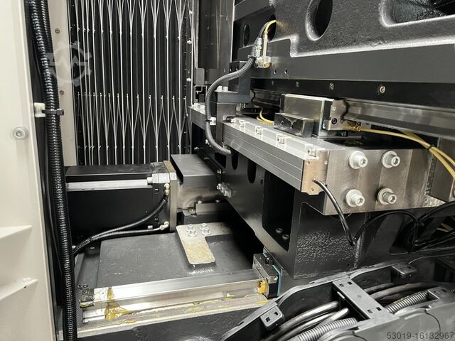 5-Achs Bearbeitungszentrum Axon LU-720