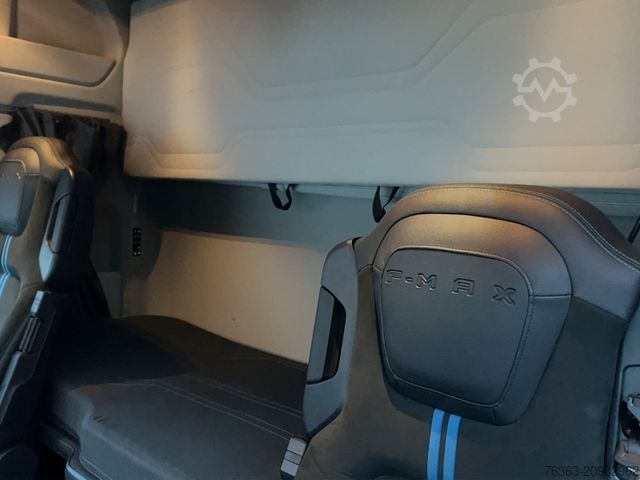 Special purpose truck FORD F-Max 500 Blackline, 2 Tanks, Intarder