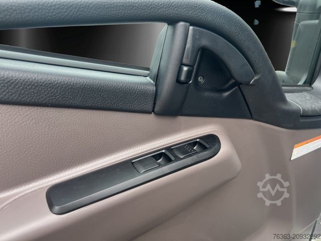 Tipper van FUSO 7C18 4x2 2800 Meiller Trigenius Kipper