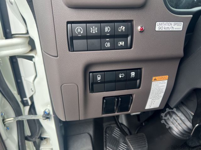 Tipper van FUSO 7C18 4x2 2800 Meiller Trigenius Kipper