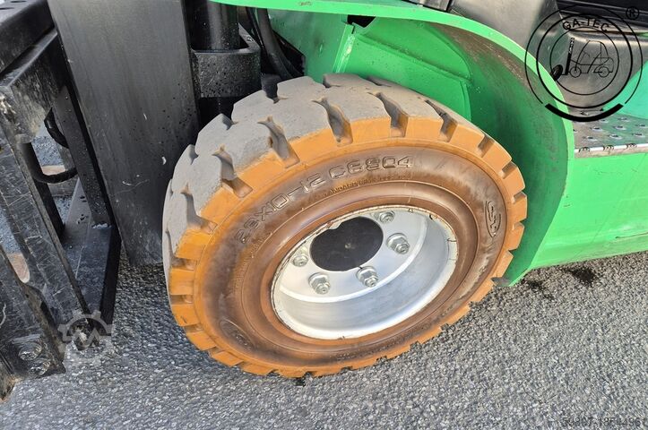 Electric 4-wheeler Hangcha CPD35-XD4-SI21