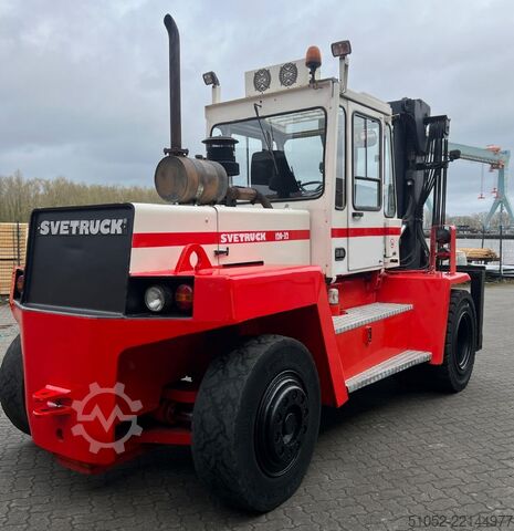 Schwerlaststapler - Diesel Svetruck 13,6-120-32