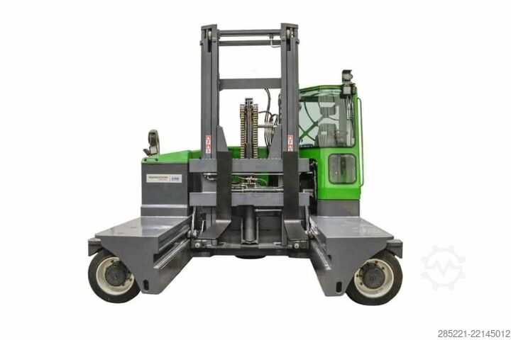 Four-way side loader Combilift C8000ET
