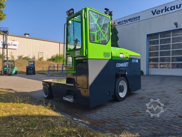 Four-way side loader Combilift C8000ET