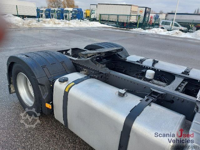 Standard tractor unit Volvo FH13.500