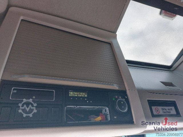 Standard tractor unit Volvo FH13.500