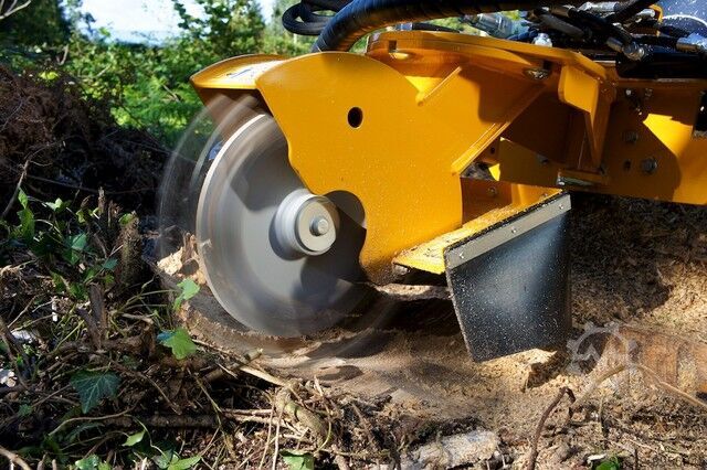 Stubbenfräse McConnel - FSI H40S5