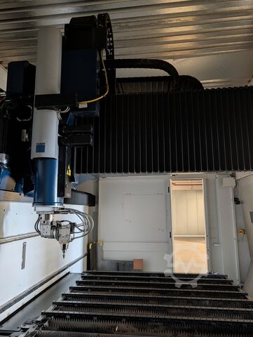 3D-Laserschneidanlage TRUMPF TruLaser Cell 7040