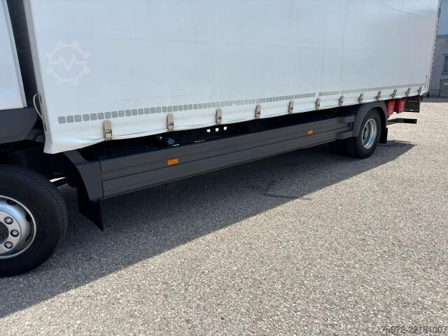 LKW mit Pritsche & Plane  Atego 1524L EDSCHA Curtainsider