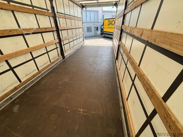 LKW mit Pritsche & Plane  Atego 1524L EDSCHA Curtainsider