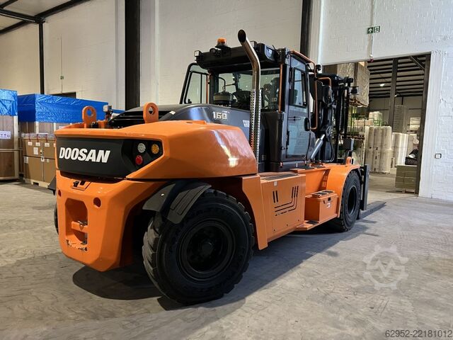 Diesel Forklift Doosan DV 160 S-9