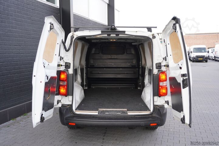 Delivery van Peugeot Expert 2.0 BlueHDI 122PK L3 EURO 6 - Airco - Cr...