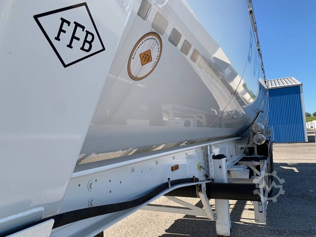 Silo semitrailer FELDBINDER KIP 60.3  ( 5X )