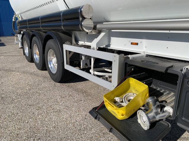 Silo semitrailer FELDBINDER KIP 60.3  ( 5X )