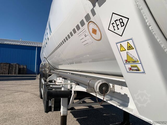 Silo semitrailer FELDBINDER KIP 60.3  ( 5X )