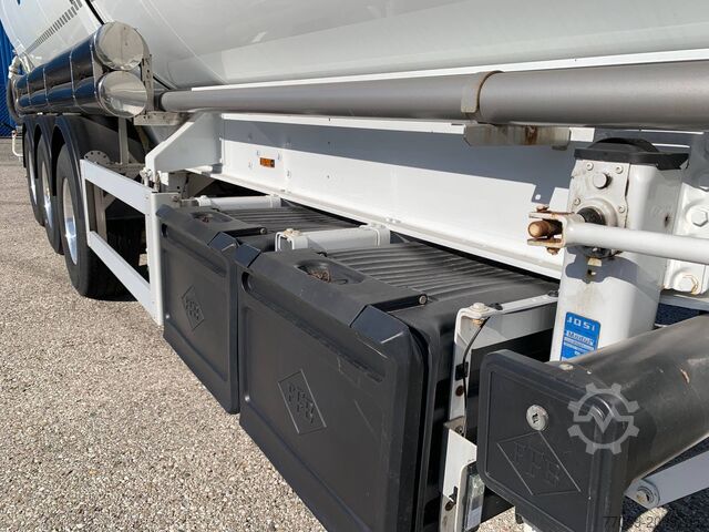 Silo semitrailer FELDBINDER KIP 60.3  ( 5X )