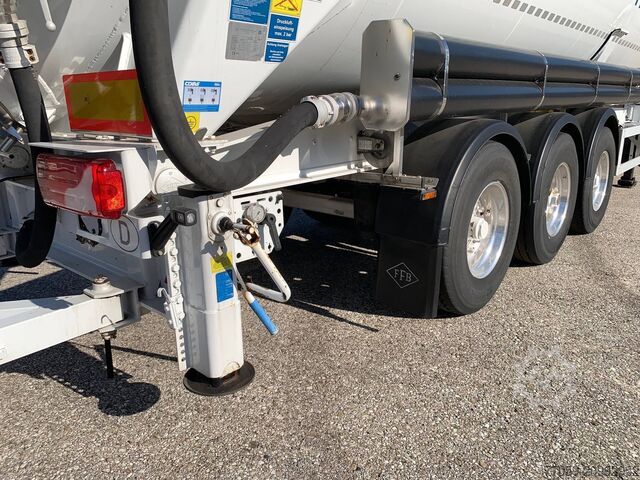 Silo semitrailer FELDBINDER KIP 60.3  ( 5X )