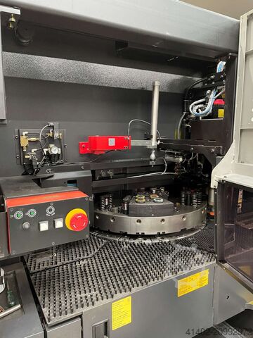 Laser punching press / 4,500 hours Amada LC 2012 C1 NT