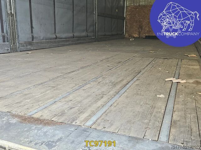 Sliding tarpaulin DAF XF 480