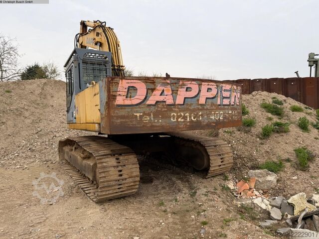 Bagger FURUKAWA 645E