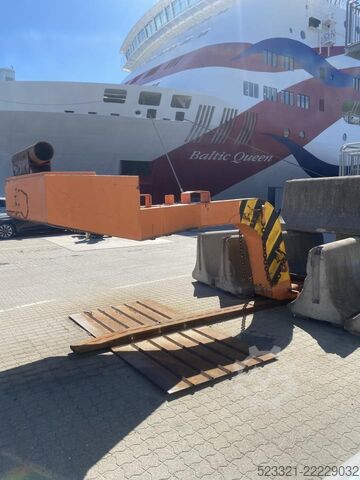 Heavy Duty Ausrüstung Seacom SEACOM SH36