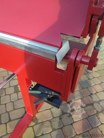 Schwenkbiegemaschine PROD-MASZ PROFI Abkantbank Biegemaschine Abkantbank24 RED 3200/0.8 + Aussparung