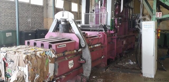 Ballenpresse BAUER 400
