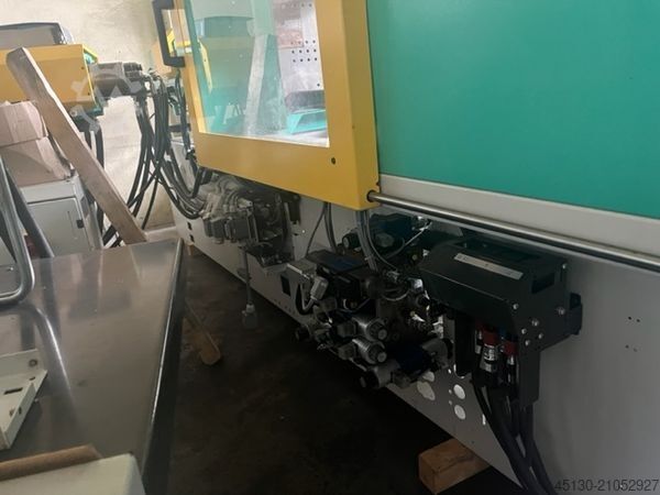 Spritzgießmaschine Arburg 520S 1300-800