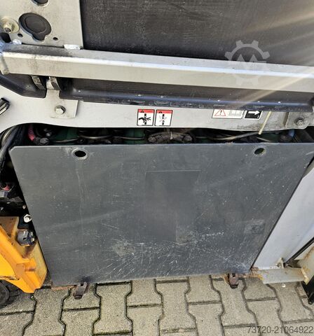 E-Stapler - 1.672 Stunden - 4. Ventil STILL RX 60-35