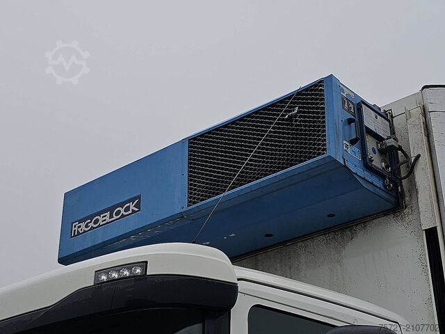 Refrigerated/frozen transport SCANIA P250 LAMBERET FRIGO LIFT