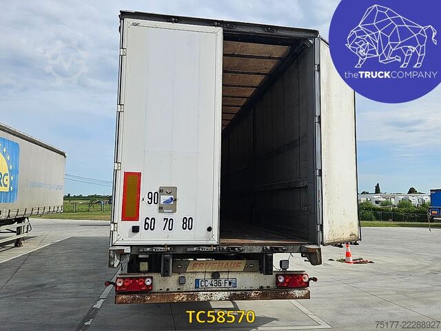 Schiebeplanen Fruehauf 
