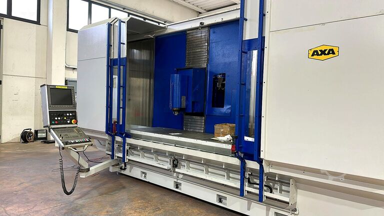 Universal-Bearbeitungszentrum AXA VHC 3-M/2E