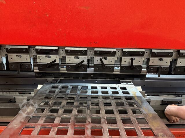 Press brake HFE220-3 Amada HFE220-3