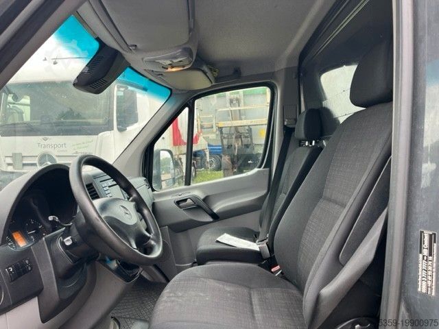 Transporter mit Koffer MERCEDES-BENZ 316 Sprinter Koffer LBW