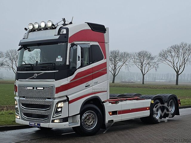 Fahrgestell mit Fahrerhaus VOLVO FH 16.750 6X2 RETARDER WB 430