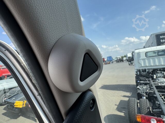 LKW-Fahrgestell Fuso Canter 9C18 Fahrgestell Neu GSR2