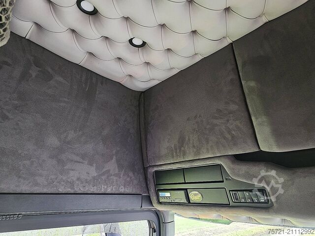 Standard-SZM SCANIA S580