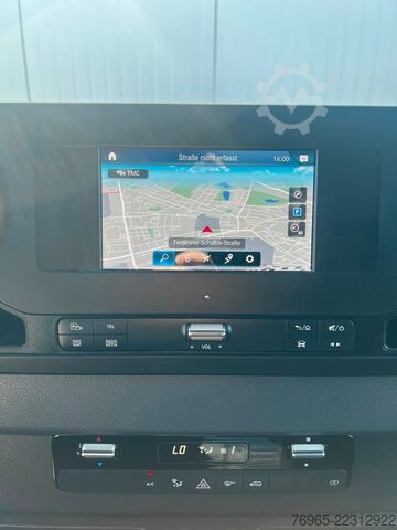 Panel van MERCEDES-BENZ Sprinter 314 AUTOMATIK NAVI DISTRONIC KAMERA LED