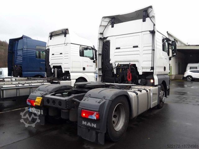 Standard SZM MAN TGX 18.460 4x2 BLS