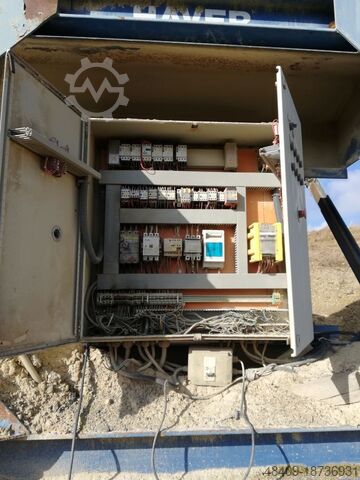 Feed hopper with pre-screening Haver & Boecker UF 1200x3650